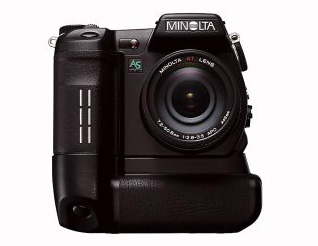 Minolta Dimage A1 with optional battery pack